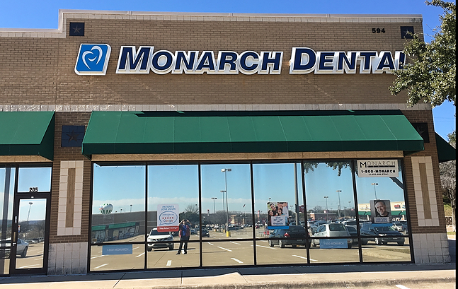 Monarch Dental - Grand Prairie Office Exterior
