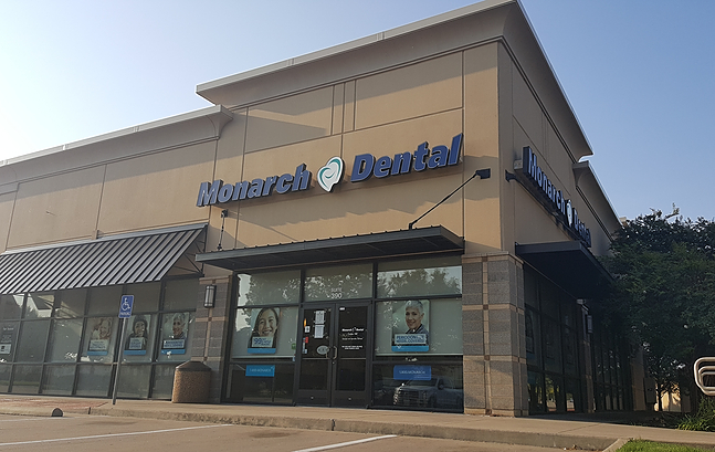 Monarch Dental - Cedar Hill Office Exterior
