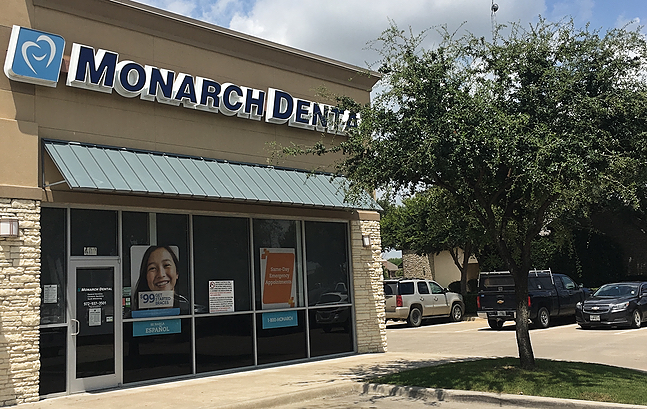Monarch Dental - Waxahachie Office Exterior